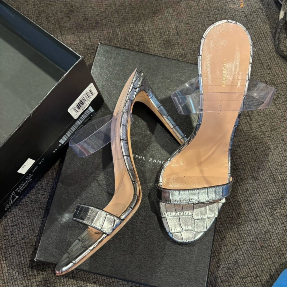 Silver crocodile Giuseppe Zanotti Sandals